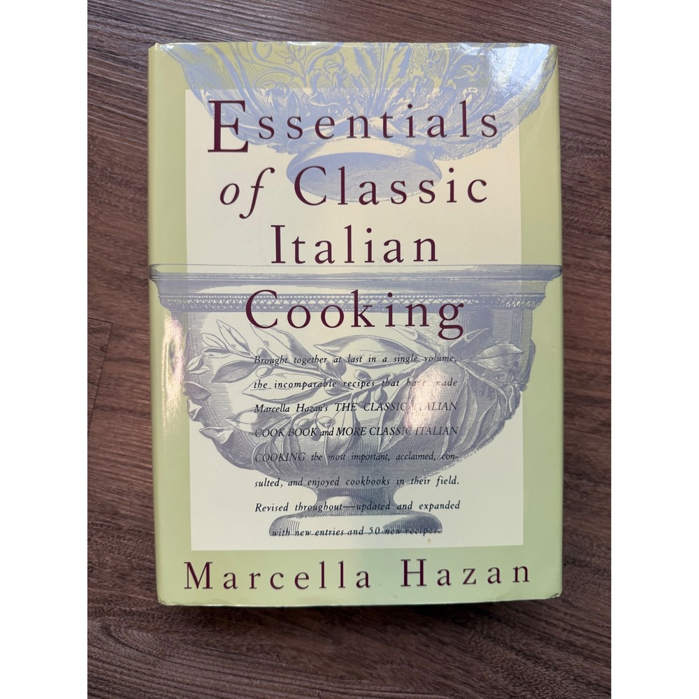 Essentials of Classic Italian Cooking Marcella Hazan Hardcover 9780394584041